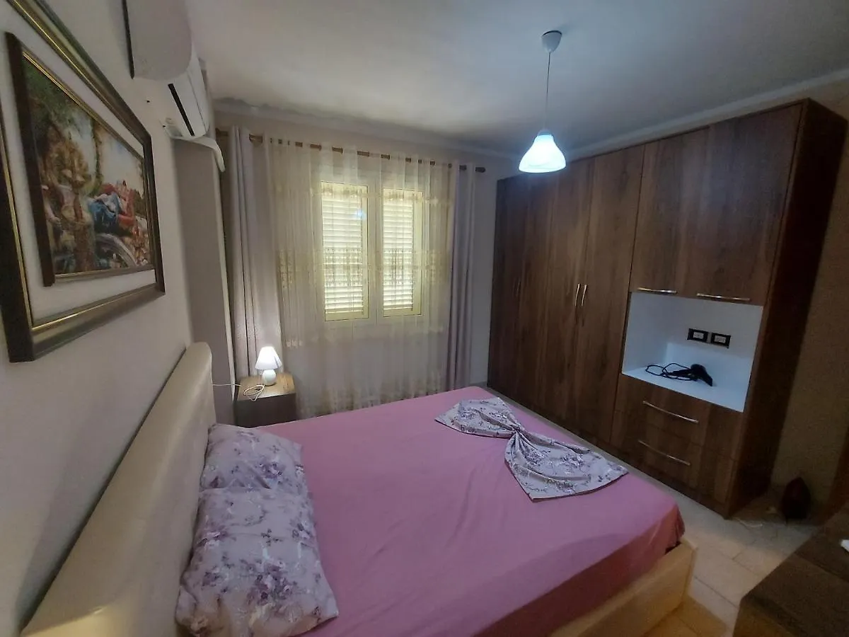 Bral Apartments Дуррес
