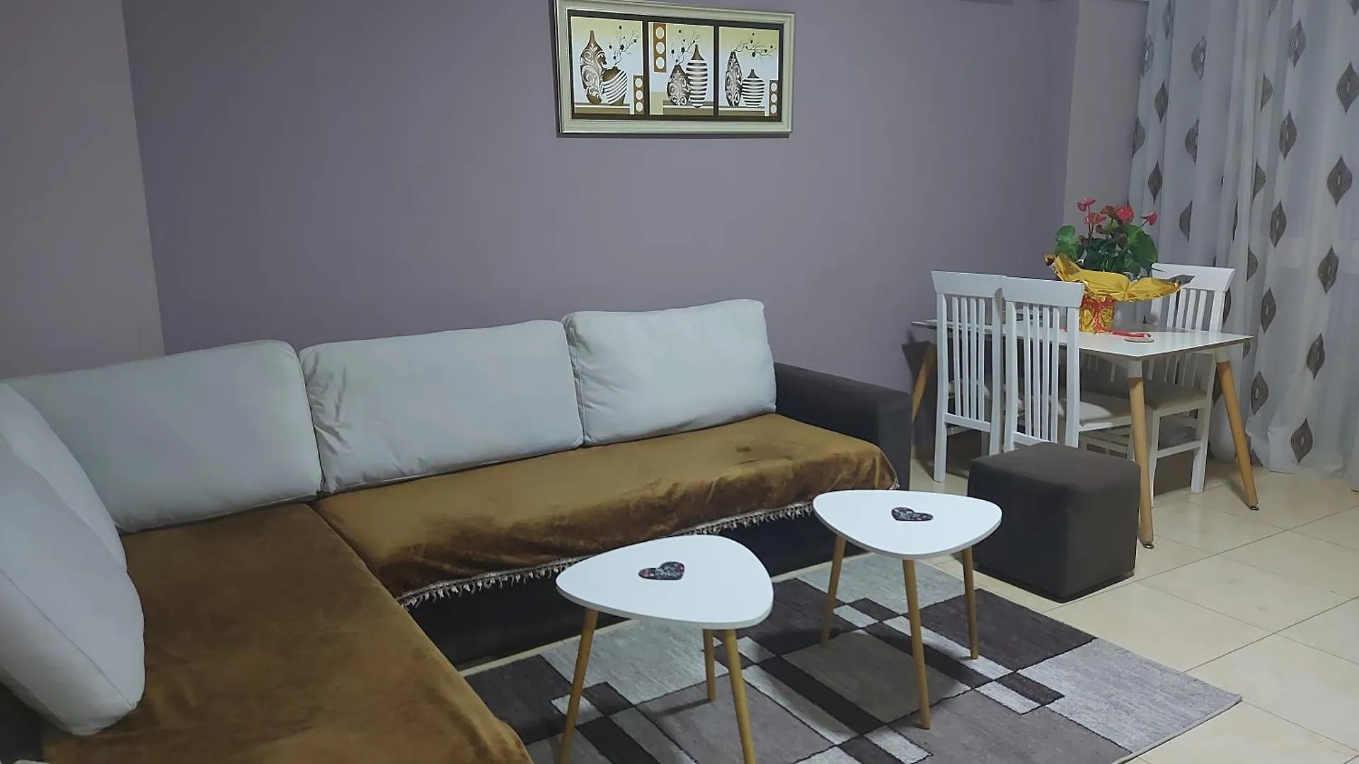 Bral Apartments Дуррес